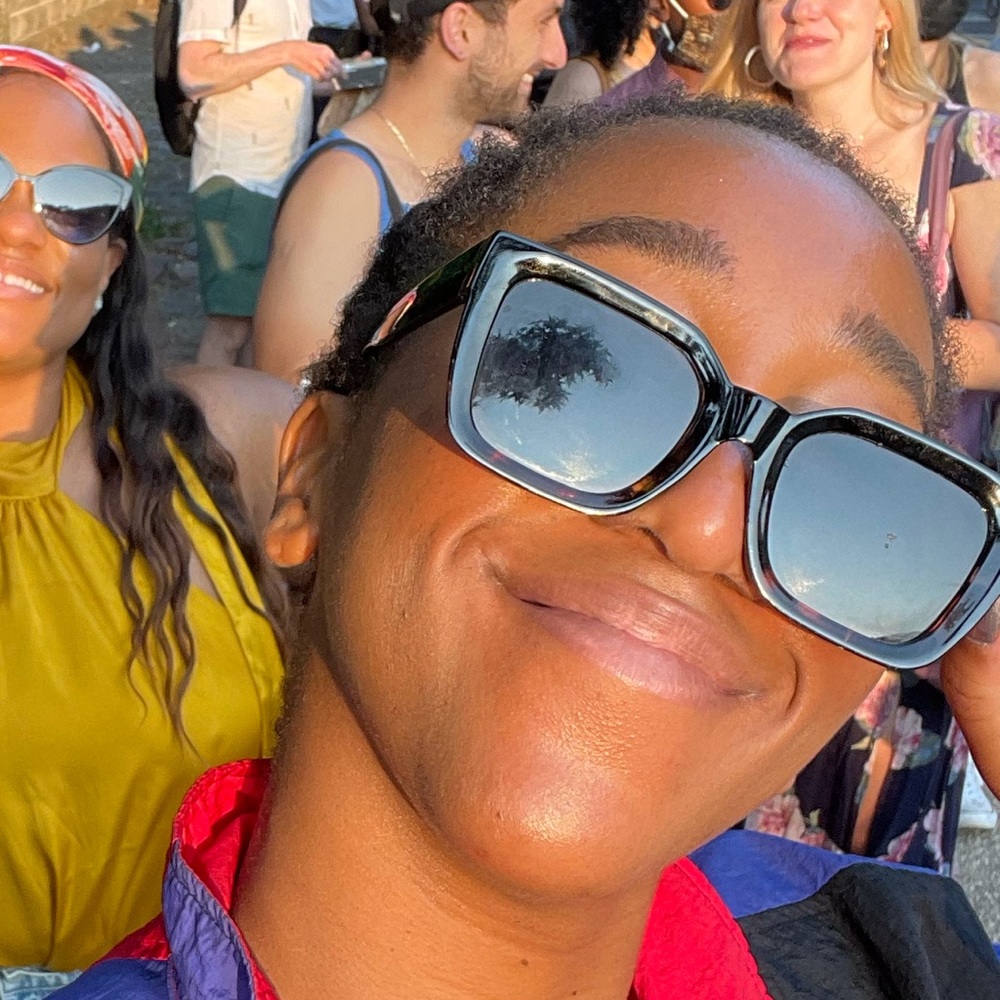 Meet your Posher, Ashley